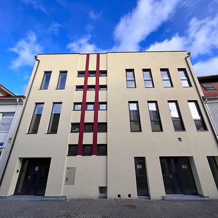 One Step Apartman - City Center With Self Check-In Szombathely Exterior foto